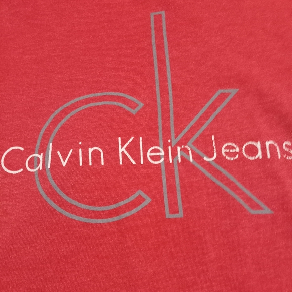 Red Calvin Klien T shirt size L 14/16 - Picture 2 of 4